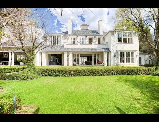 4 BEDROOM PROPERTY TO RENT IN SANDHURST